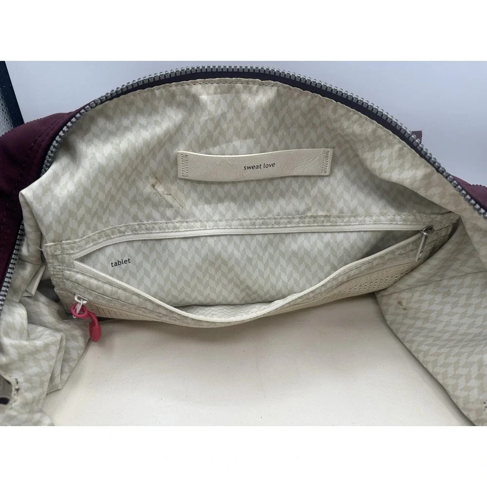 LULULEMON Gym To Win Maroon Duffel Bag Yoga Gym Workout Travel Weekender